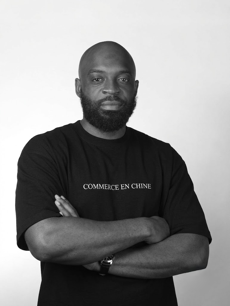 Isaac, fondateur de Commerce en Chine